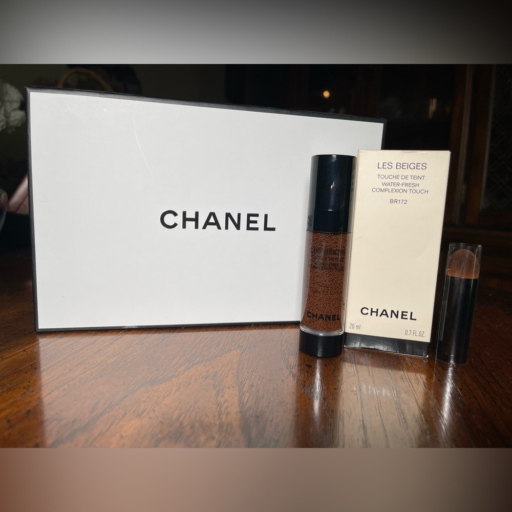 NEW - Chanel Les Beige Touche De Teint Water-Fresh Complexion Touch BR172